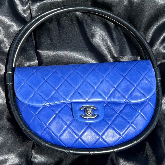 CHANEL LIMITED EDITION BAG - Picture 3 of 15